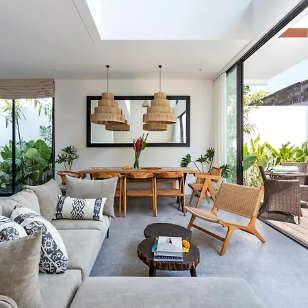 Botanika Estate Private Pool Villa Canggu  Exterior photo